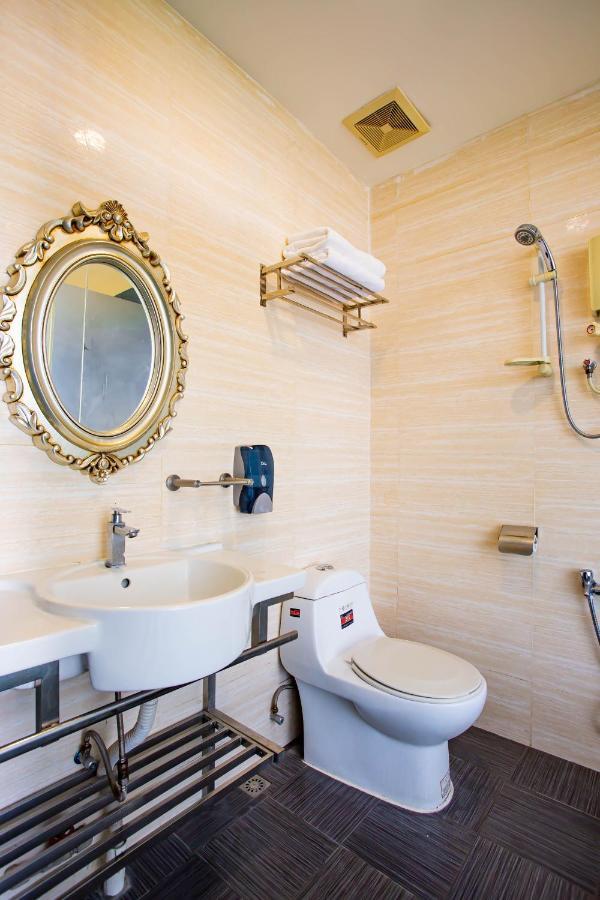 Beez Hotel Kuala Lumpur Extérieur photo
